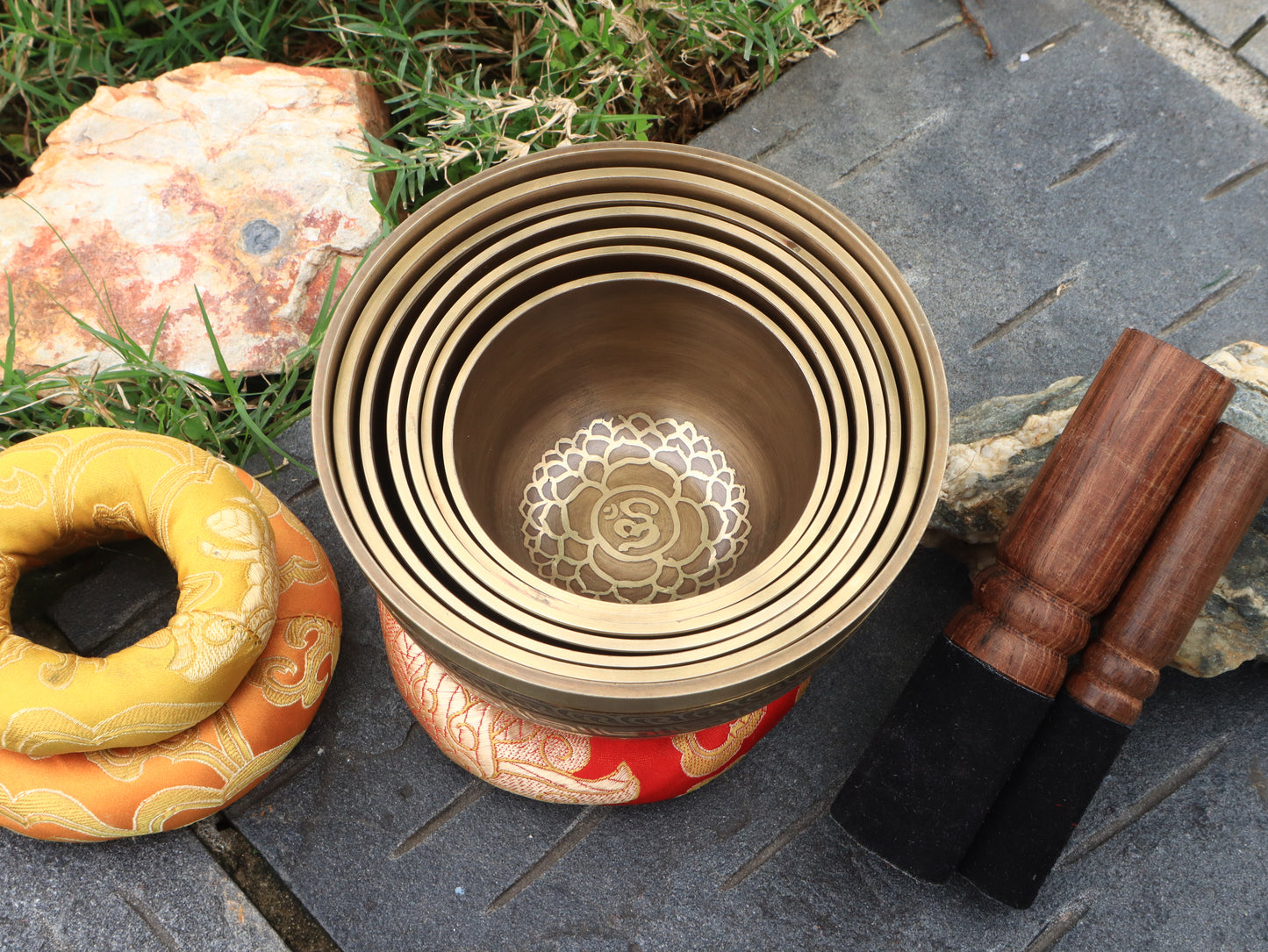 Chakra Etched Tibetan Singing bowl Set of 7 | Meditation spiritual yoga bowl for Sound Healing