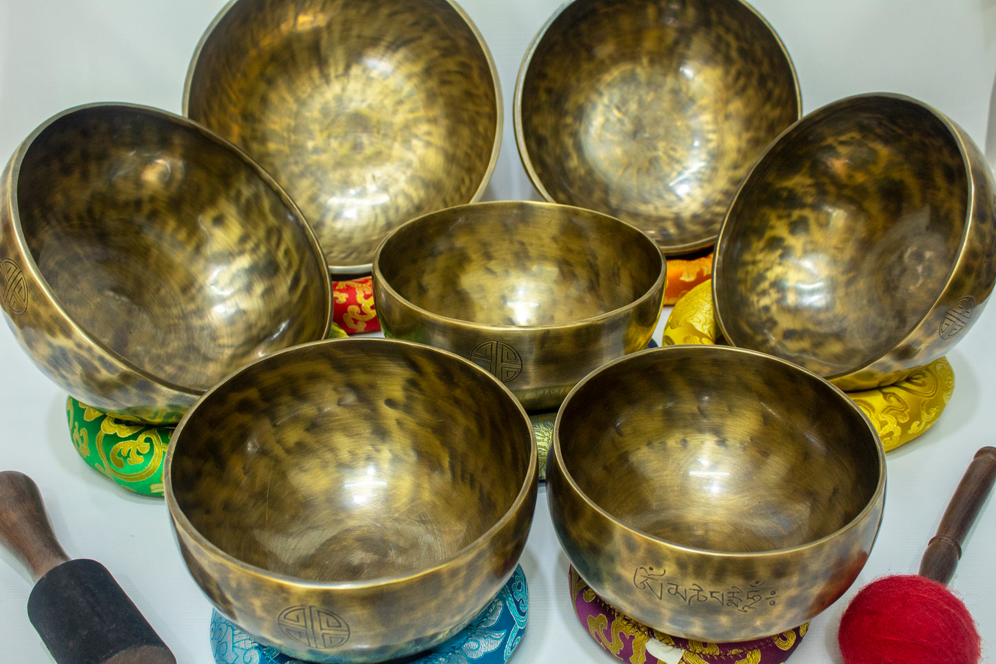 Full Moon Singing Bowl Set | Professional Chakra Tuned Handmade Bowls