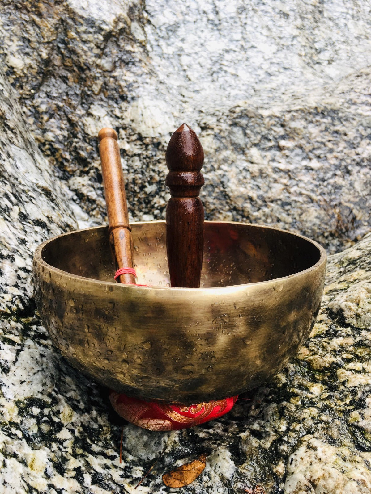 Handle Singing Bowl